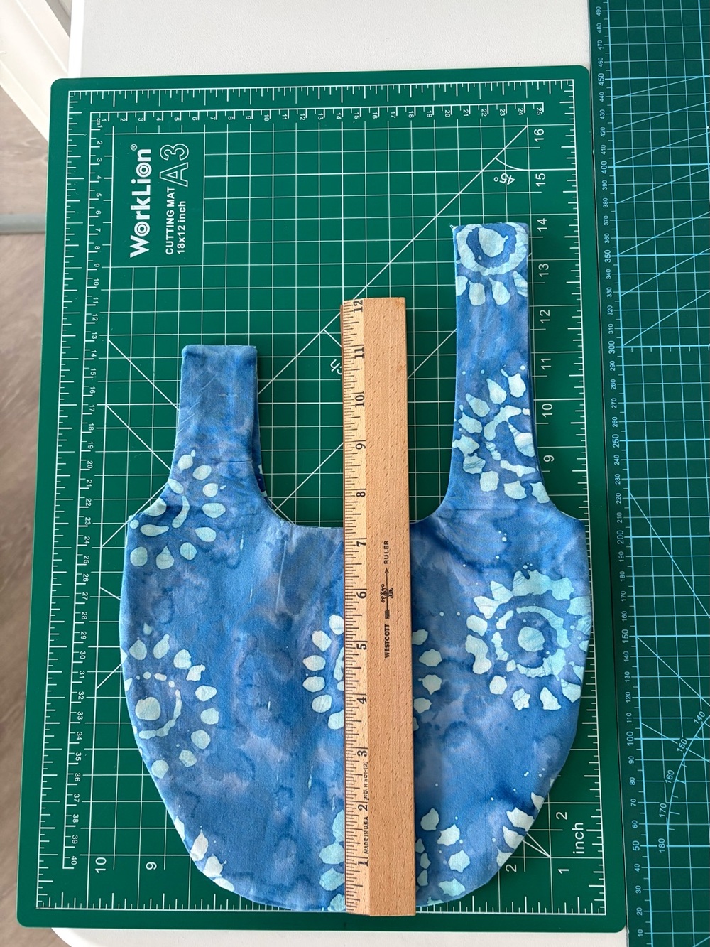 Reversible Blue Batik Wristlet Knot Bag with Matching Card Holder - Picture 7 of 9